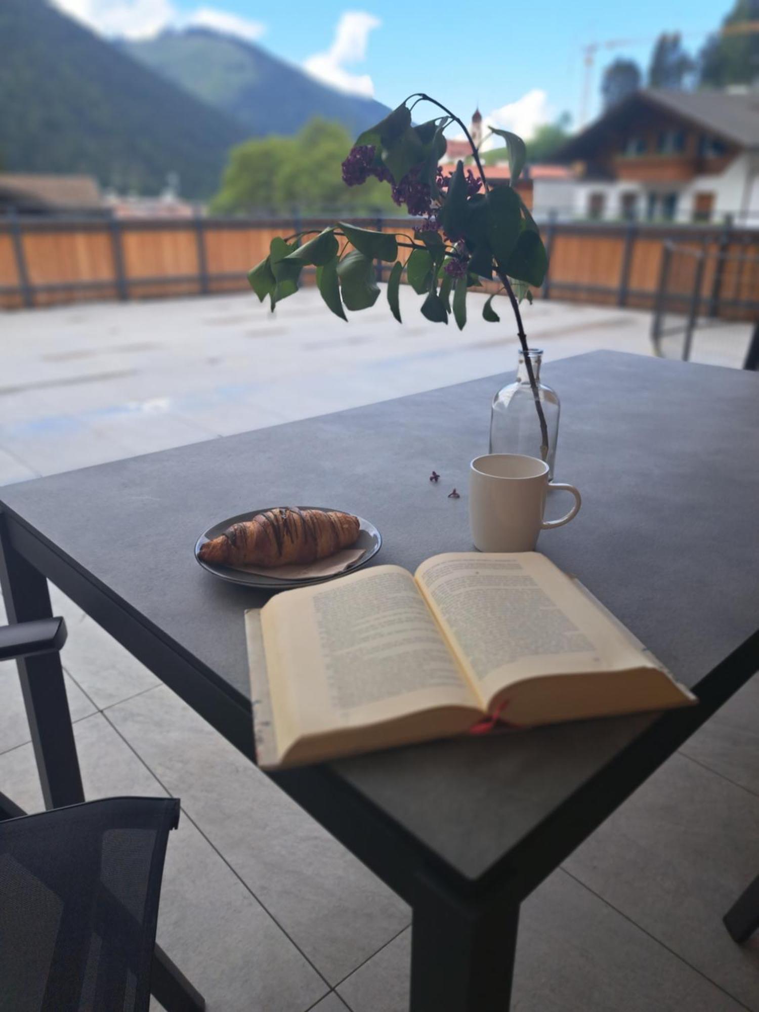 Appartamento Tyrol Living & Cafe Nova Levante Esterno foto