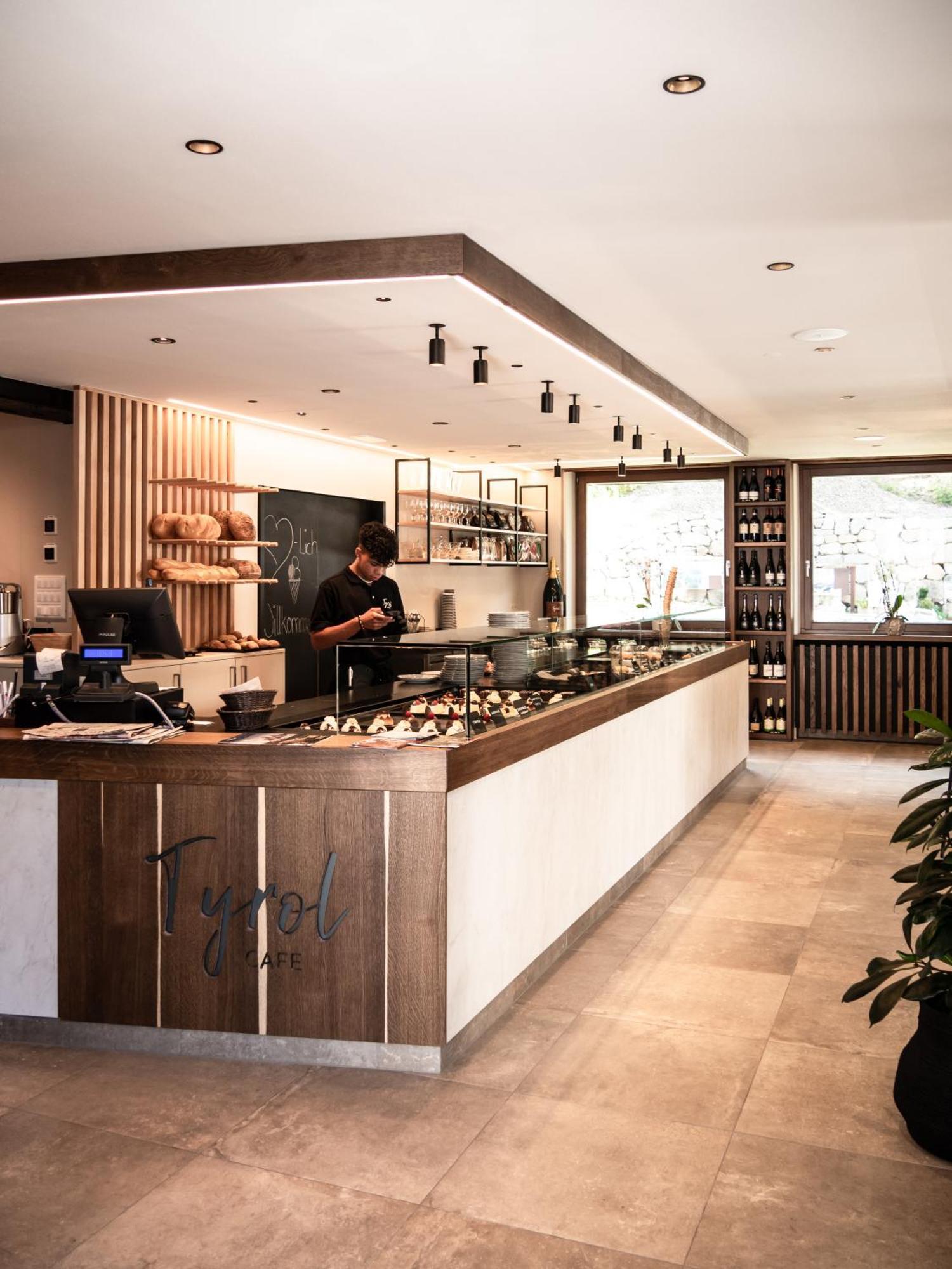Appartamento Tyrol Living & Cafe Nova Levante Esterno foto